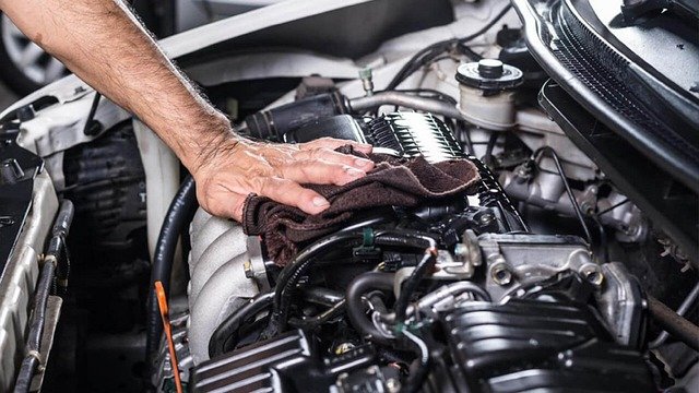 Audi Servisleri Periyodik Bakım (Yağ+Yağ-Hava-Yakıt Filtreleri) 