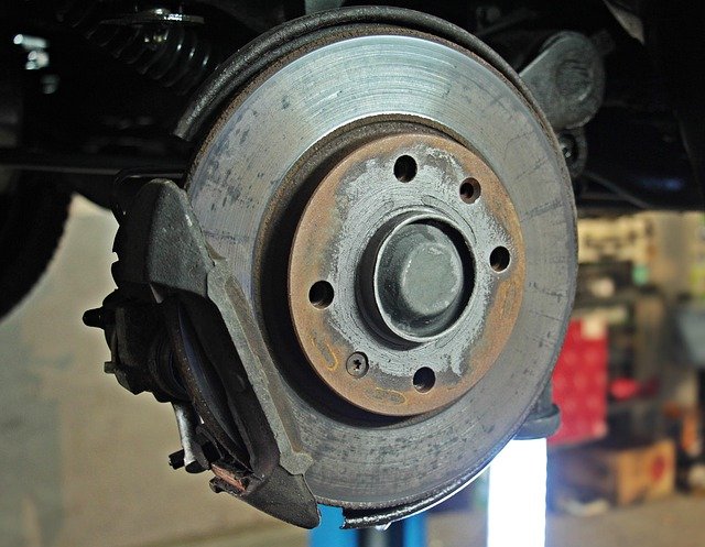 Ford Servisleri Fren Kaliperi Değişimi (Arka - Tek Taraf) 