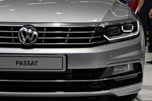 Hyundai Servisleri Far Ampülü Değişimi (Tek Taraf) 